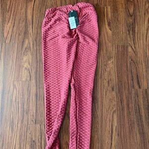 Textured Red Leggings